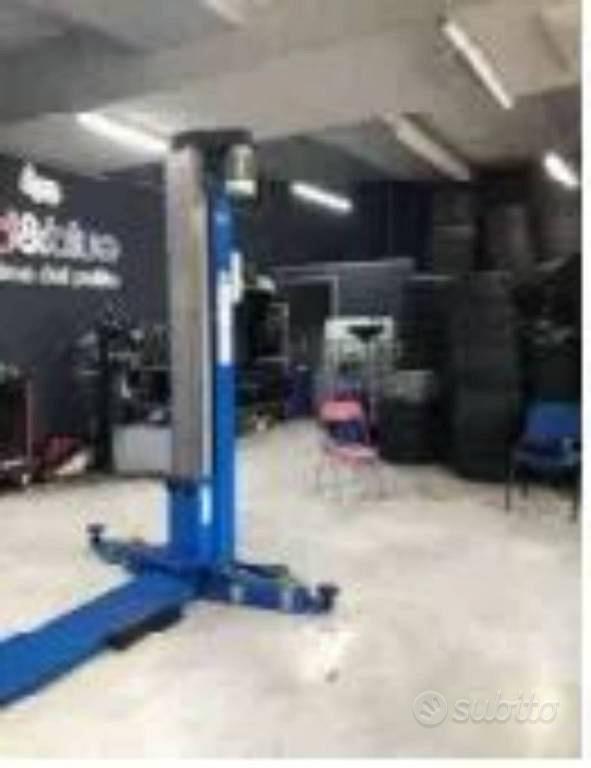 Immobile in asta di 220 m² con più di 5 locali a T - Vista 4