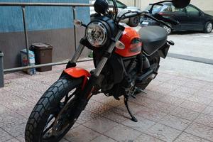 🏍️ DUCATI SCRAMBLER 400 SIXTY2 – 2017 | 9.600 KM