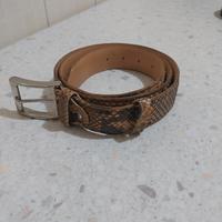 Cintura in pelle pitonata