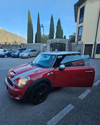 MINI Cooper S Clubman Automatica 174CV  120000KM
