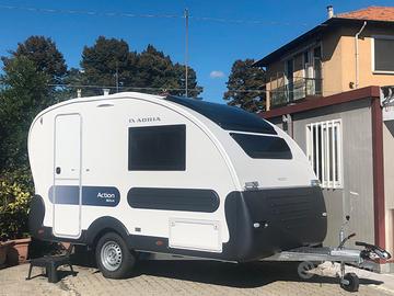 Roulotte Caravan Adria Action 361pd con Mover