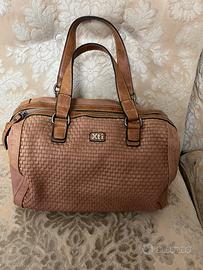 Borsa Xti intrecciata color cuoio  – ecopelle