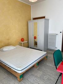 Stanza singola in centro