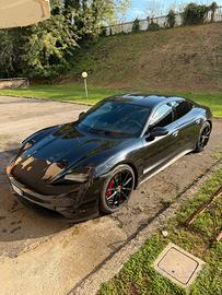 Porsche taycan 4s performance