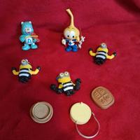 Set 8 collezionabili vari