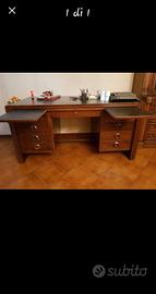 scrivania 