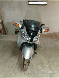 Suzuki Burgman 650