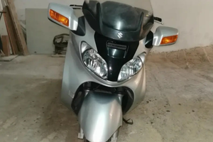 Suzuki Burgman 650
