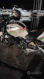 monster 696