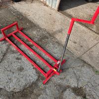 sollevatore per trattorino tagliaerba 