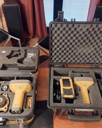 pc  palmare + GNSS TOPCON