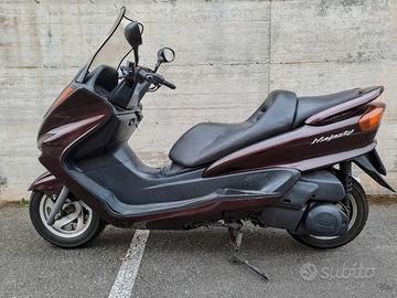 Yamaha Majesty 250  - Solo 34000 km - Perfetto