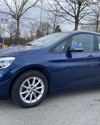Bmw 216 218d Active Tourer*Neopatentati*Tetto*Navi