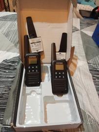 La Baofeng F22 dispone di 22 canali PMR, 50 codici