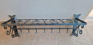 Appendiabiti in ferro battuto