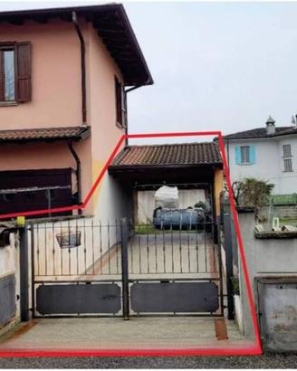Immobile in asta di 179 m² con 4 locali e box auto