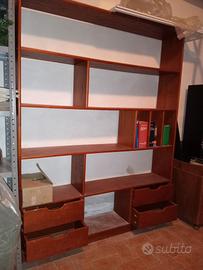 Mobile a scaffale
