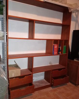 Mobile a scaffale