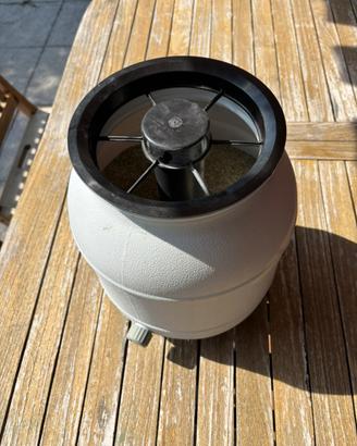 Contenitore filtro a sabbia