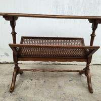 Tavolino Portariviste