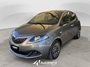 lancia-ypsilon-1-0-fireffly-70-cv-hybrid-oro-s-s