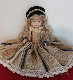 bambola in porcelana 