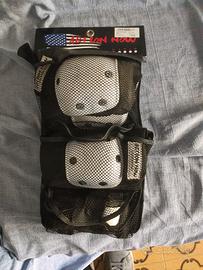 skateboard pads set