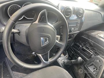 DACIA SANDERO AN2017 898 B GPL 66KW H4B B4