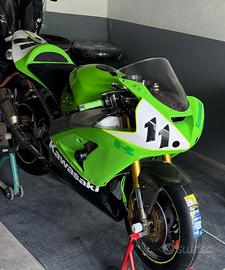 Kawasaki ninja 636 2004 strada pista