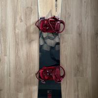Snowboard Wedze Bullwhip 300 evo + Attacchi