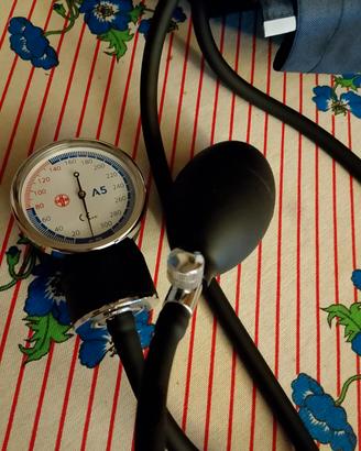 Misuratore di pressione " semi professionale" 