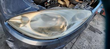 PEUGEOT 1007 ANNO 2005 - FARO ANTERIORE SINISTRO