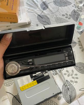 Stereo auto JVC