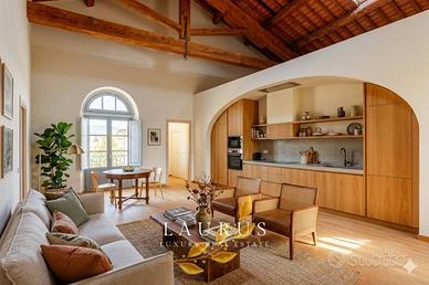 Appartamento di 100 m² con 2 locali a Cortona