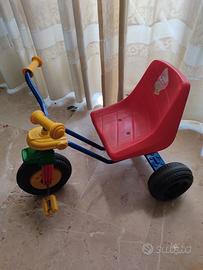 triciclo Toys 