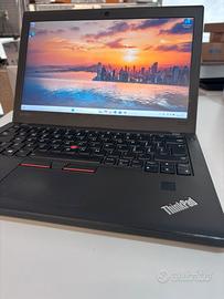 Lenovo ThinkPad i5 vPro 8GB 256GB Win 11 Pro