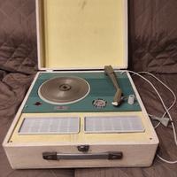 GIRADISCHI A VALIGETTA ANNI 60/70