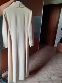 Cappotto color panna tessuto pregiato 