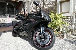 Yamaha R1 2006