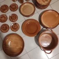 servizio piatti rustici in terracotta 