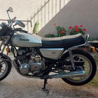 Moto Benelli 354