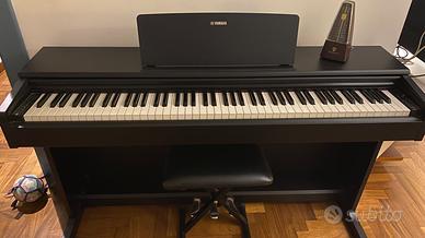 Pianoforte YAMAHA digitale