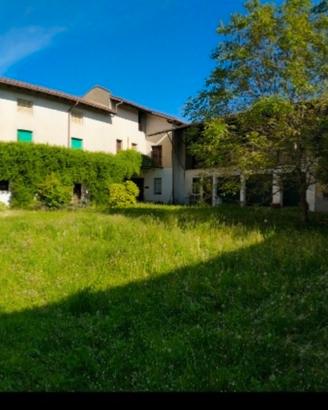 Casale podere casa colonica tenuta agricola