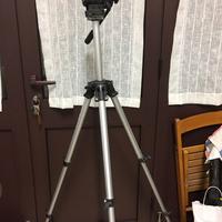 Cavalletto professionale per macchine fotografiche