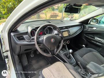 alfa romeo giulietta