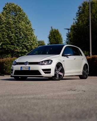 GOLF 7R 2015