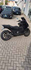 Honda integra 700
