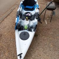 kayak da pesca rigido