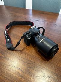 Macchina fotografica reflex Canon