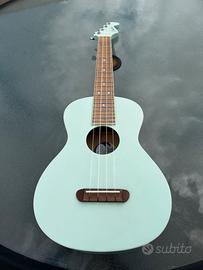 Ukulele Fender Avalon